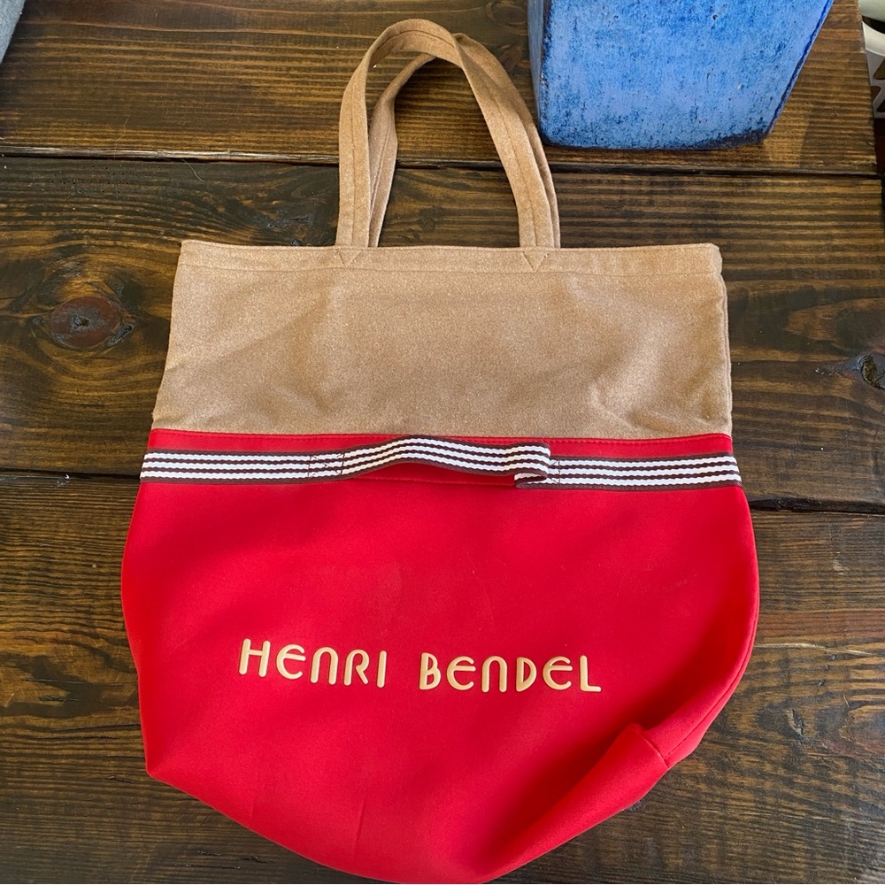 Henri Bendel red tan felt neoprene tote bag shoulder purse beach bag as is